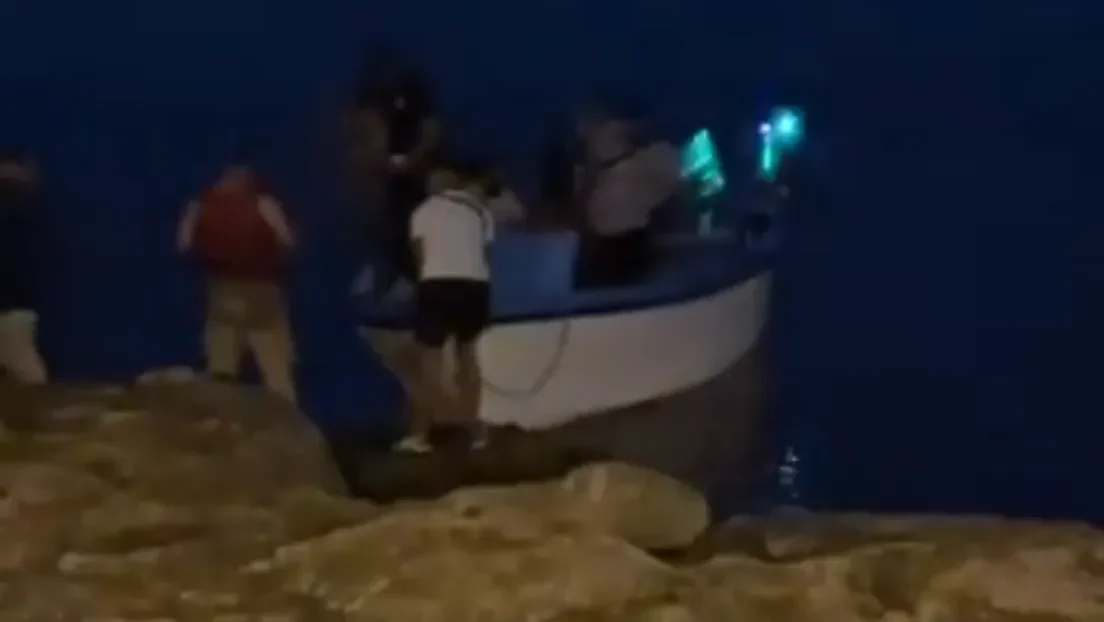 Indignación y miedo en Baleares por la fuga de una decena de magrebíes llegados en patera cuya ubicación se desconoce