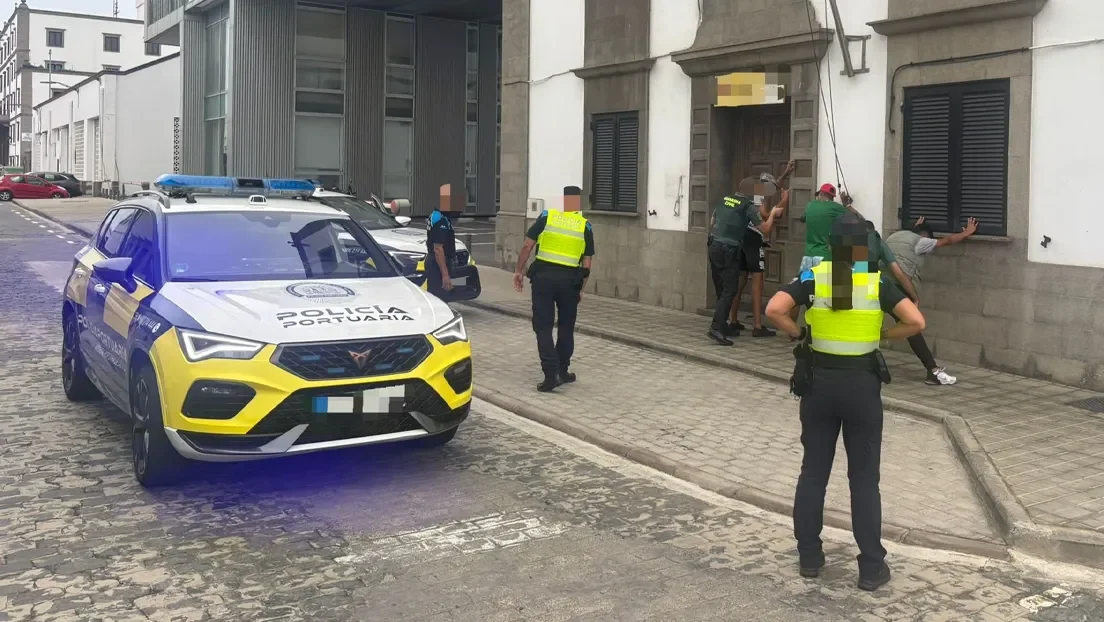 Detenidos tres magrebíes que huían de las autoridades tras haber cometido un delito en Las Palmas de Gran Canaria