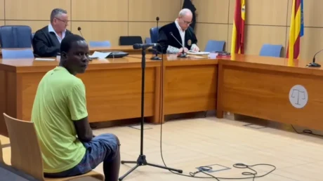 Un africano acepta 23 años de internamiento psiquiátrico por asesinar a un sintecho y dejar en coma a otro en Valencia - julio 2025