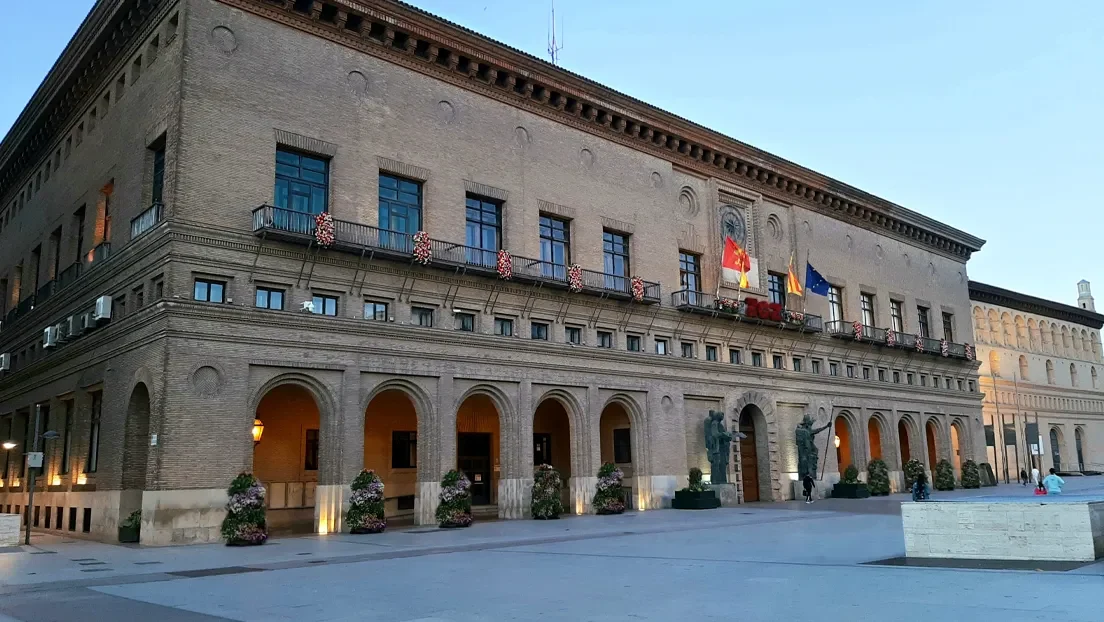 Zaragoza detecta 64 pisos con 12 o más empadronados y combatirá las ‘viviendas patera’ con una nueva herramienta de control